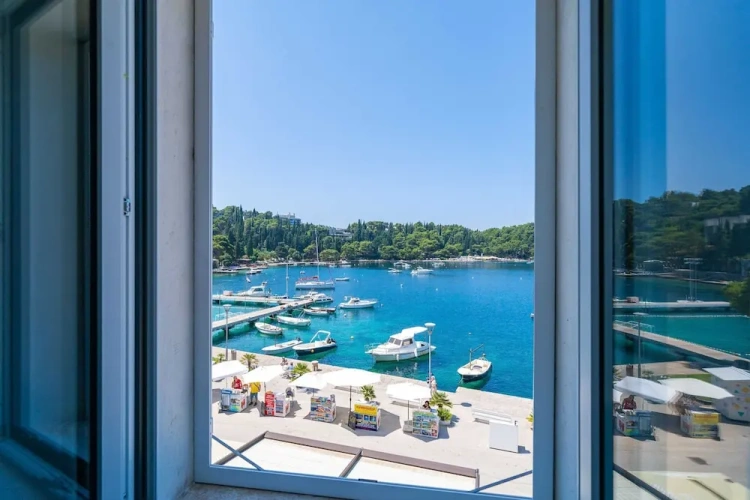 1 Bedroom Premium Apartment