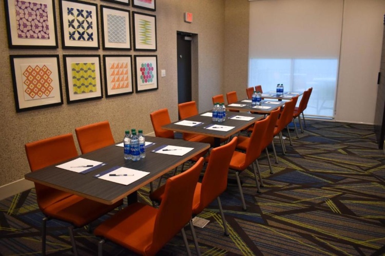 Holiday Inn Express & Suites Sanford photo 21