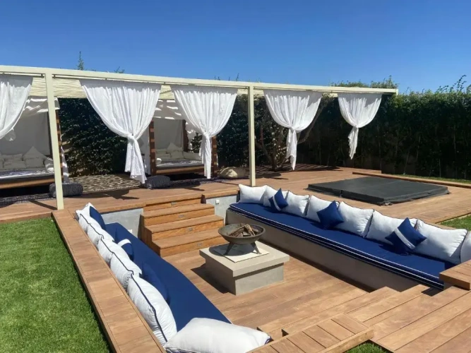 3 Bedrooms Villa