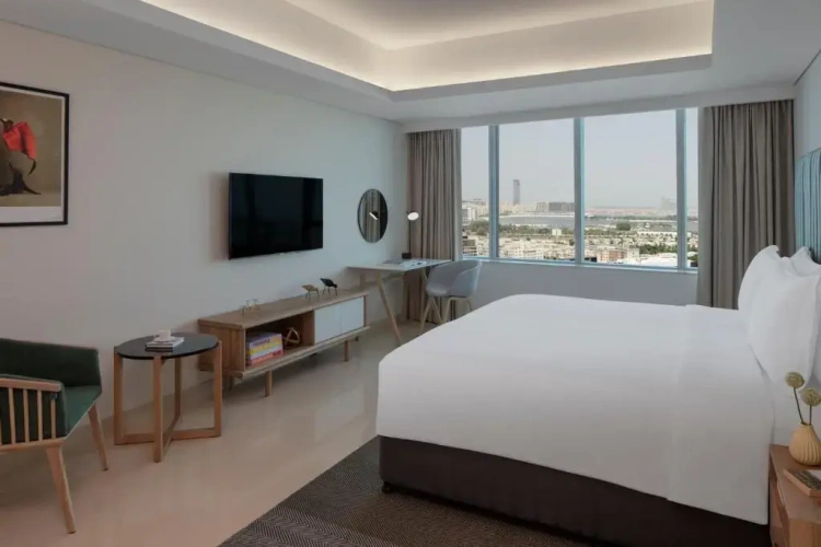 1 Bedroom High Floor Double Suite Sea View