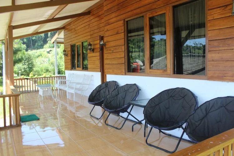 2 Bedrooms Comfort Villa with mountain view