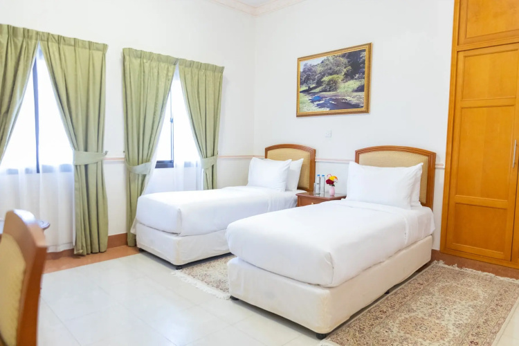 Al-Shatti Villas