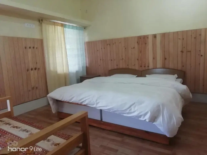 Standard Double room with mountain view