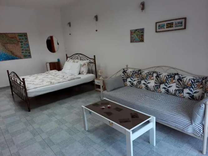 Studio Apartment David