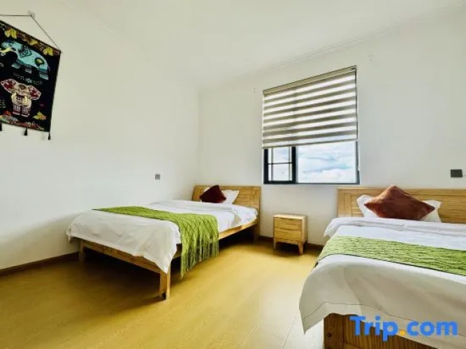 Business Triple Suite