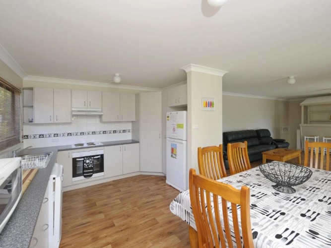 6 Bedrooms Cottage
