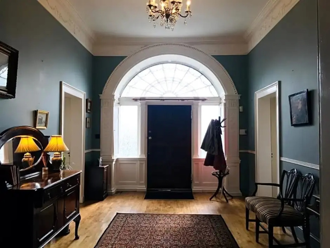Lissanisky House