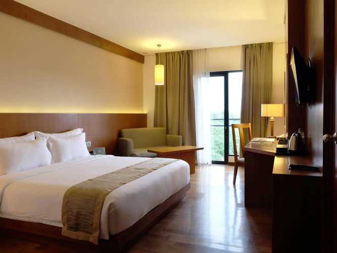 Oak Tree Emerald Hotel & Conventions Semarang