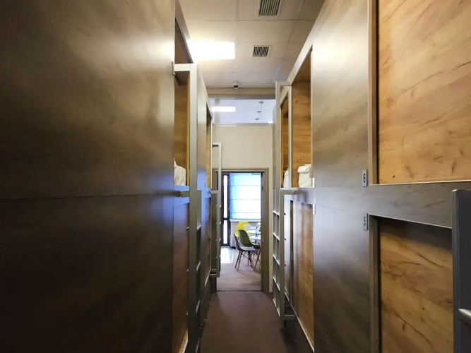 Capsule Hotel