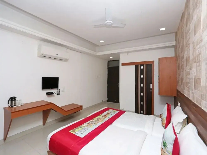 Hotel Grand Nishat