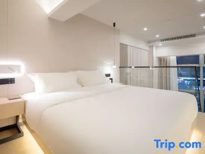 Superior Suite with city view