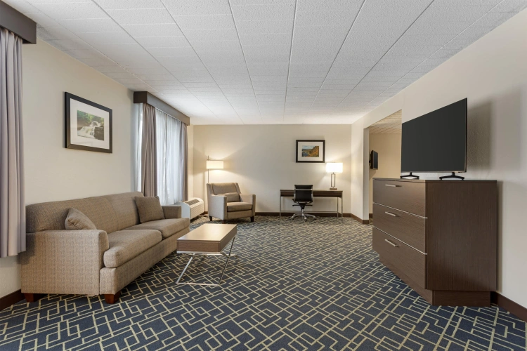 Double Suite