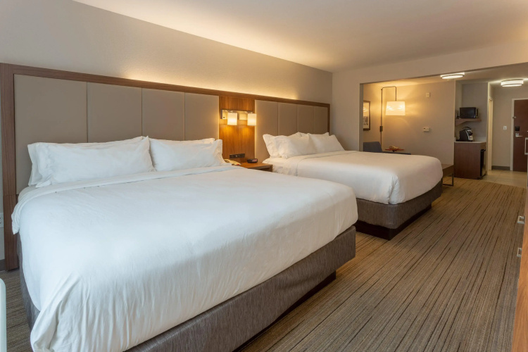 Holiday Inn Express Indianapolis - Southeast by IHG
