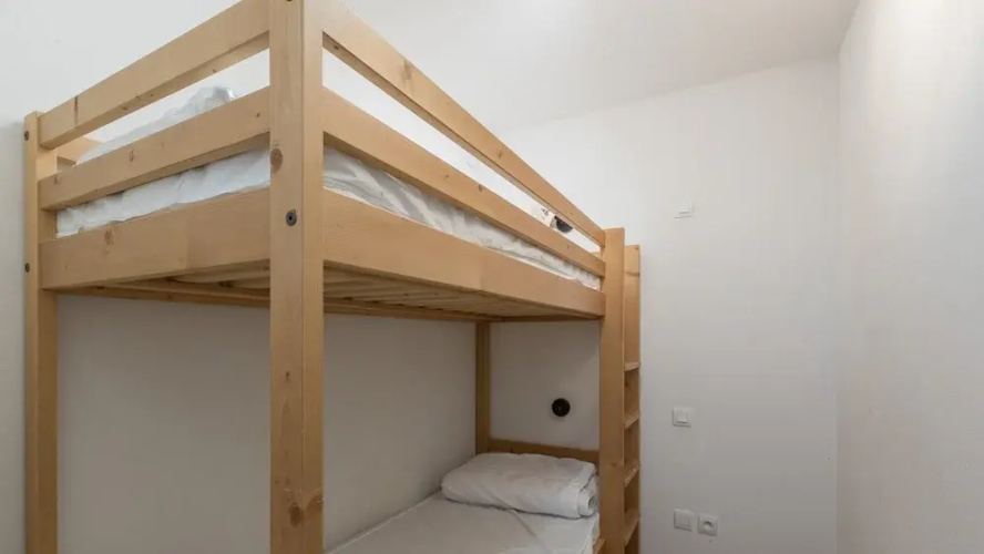 Apartment in Orcieres With Ski Slope Access