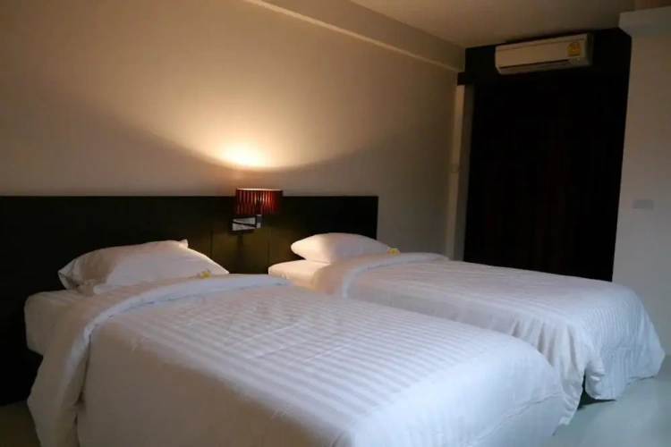 1 Bedroom Standard Double room with balcony