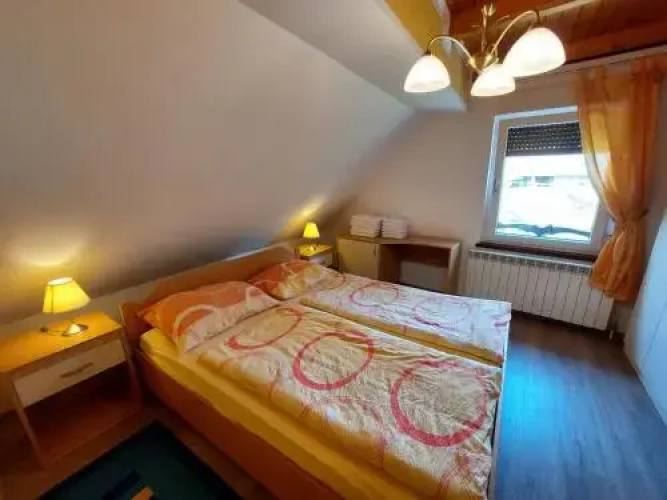Apartments Ktrenc