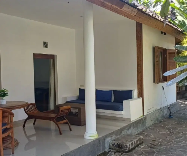 2 Bedrooms Villa