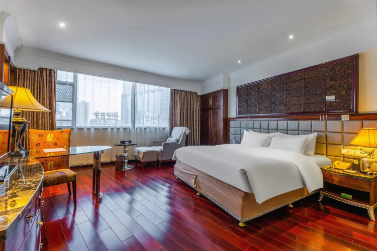 Jindu Crown Hotel