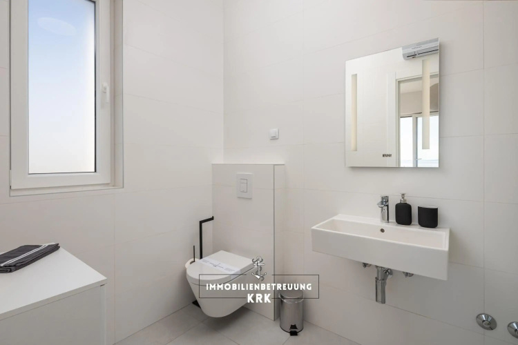 Penthouse Seaview Emilia