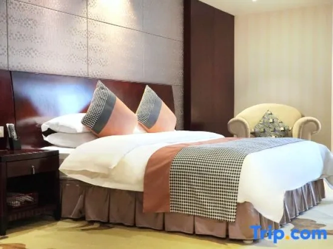 Deluxe Double Suite