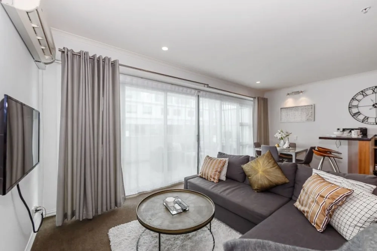 1 Bedroom Apartment with balcony