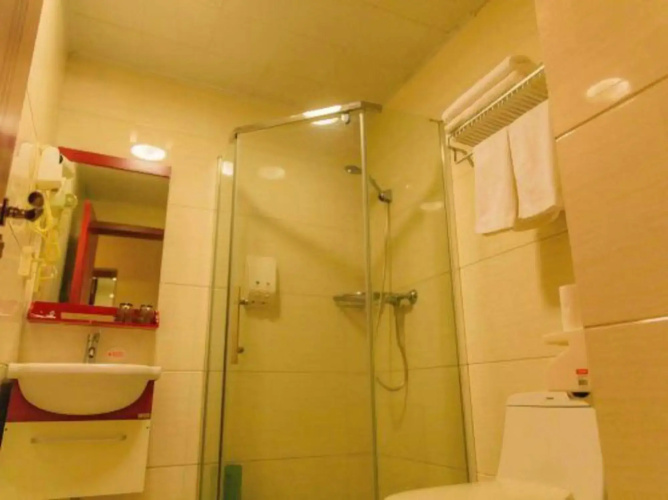 Cixi GreenTree Apartment Hotel