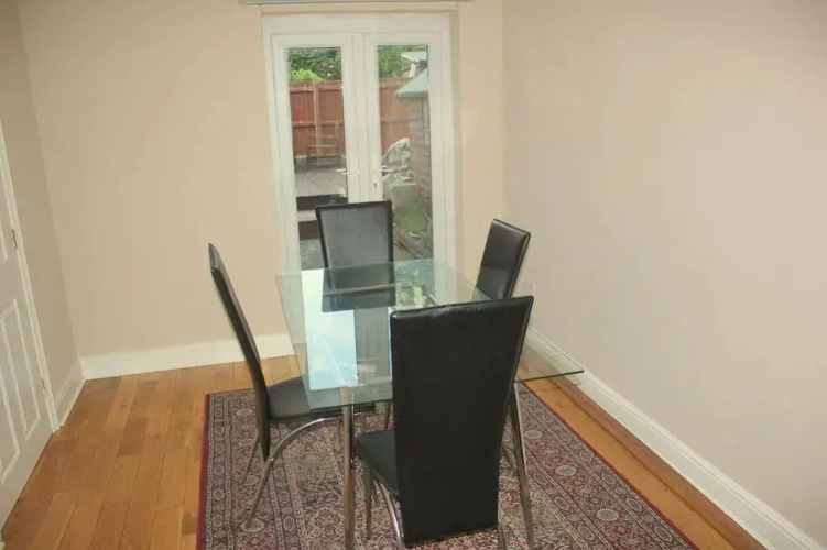 Peymans - The Barnwell Lodge Serviced Apartment