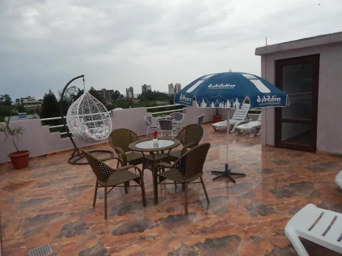 Deluxe Apartment