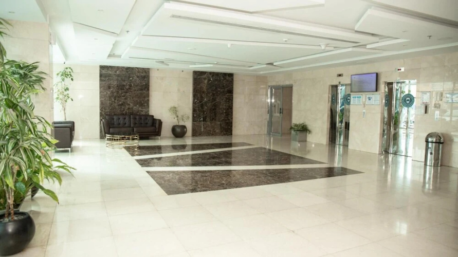 Spacious Apartment in Marina Dubai