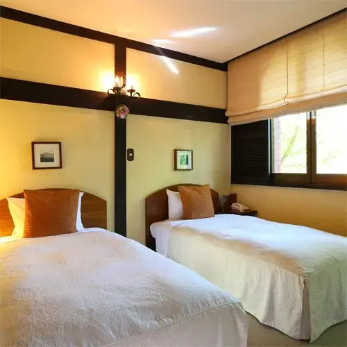 Hotel Hut Walden