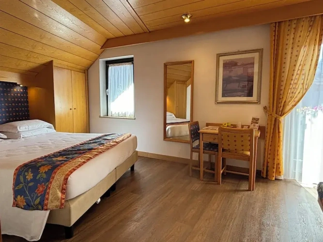 Classic Double room with balcony