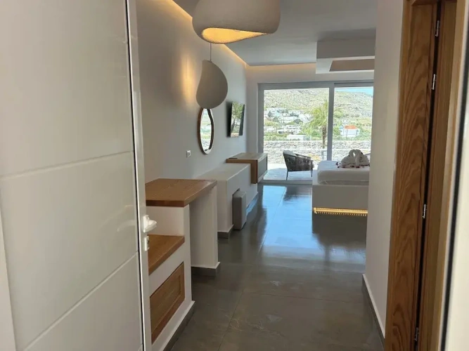 Premium Triple room