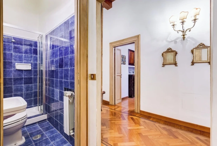 2 Bedrooms Apartment with city view