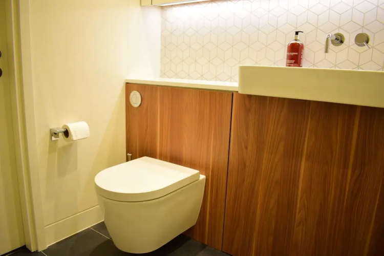 Shepherds Bush 1 Bedroom Flat