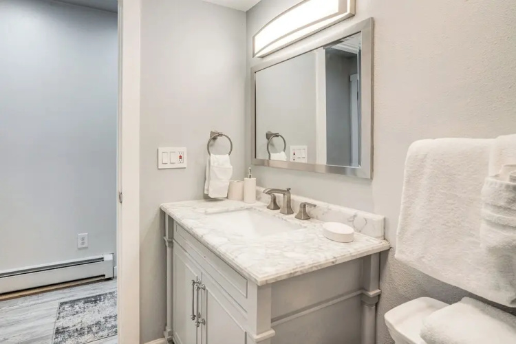 Pet-friendly Apt w/ Views: 6 Mi to Keystone Resort