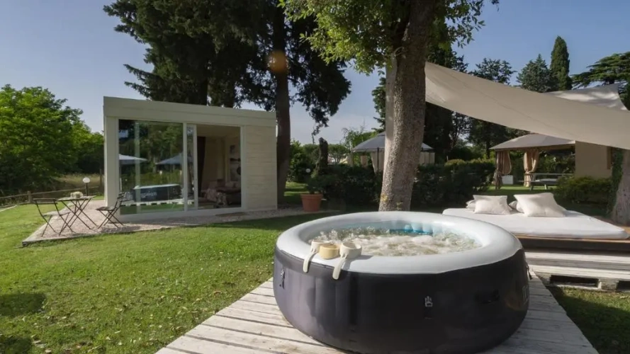 4 Bedrooms Villa