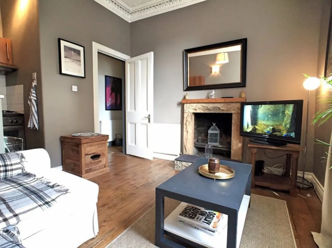1 Bedroom Flat In Edinburgh