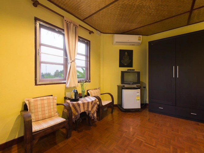 Deluxe Single room