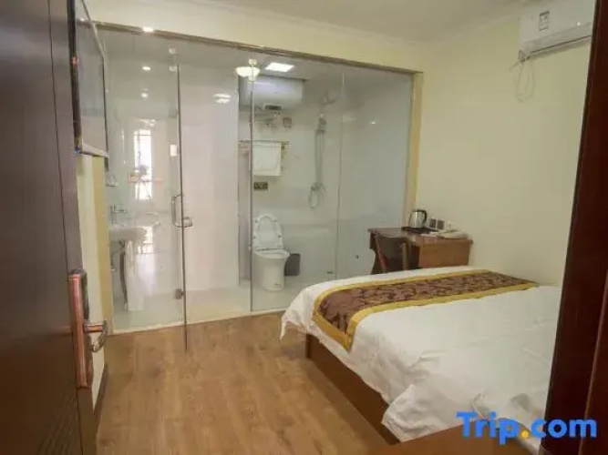 Jinhe Hotel