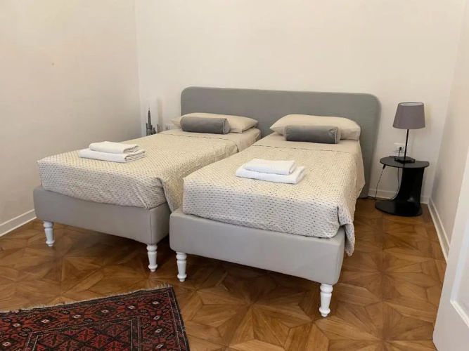 Pogri House Unità