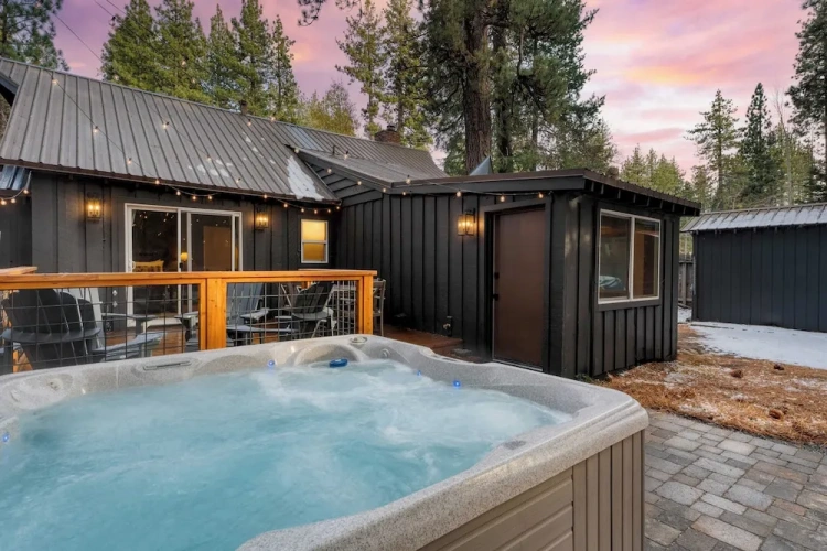 2 Bedrooms Cottage