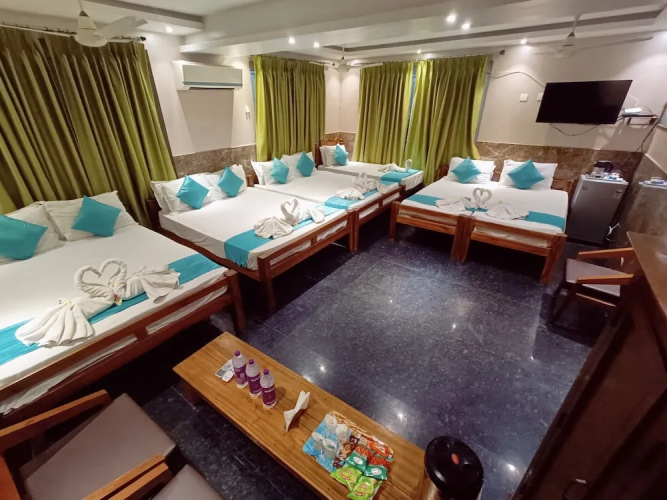 Le Holiday Inn