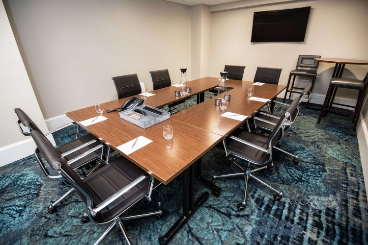 Redmont Hotel Birmingham, Curio Collection by Hilton photo 23
