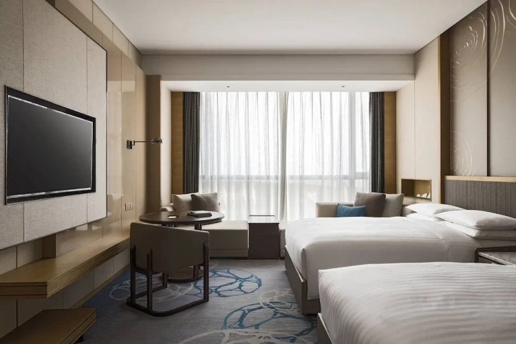 Guest Twin room with lake view