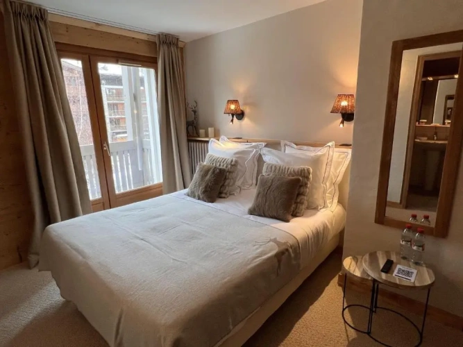 Superior Double room with city view