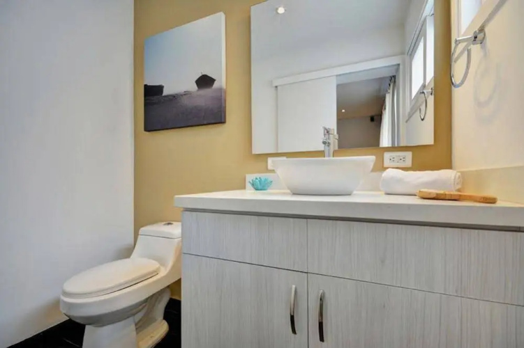 Oasis Suites