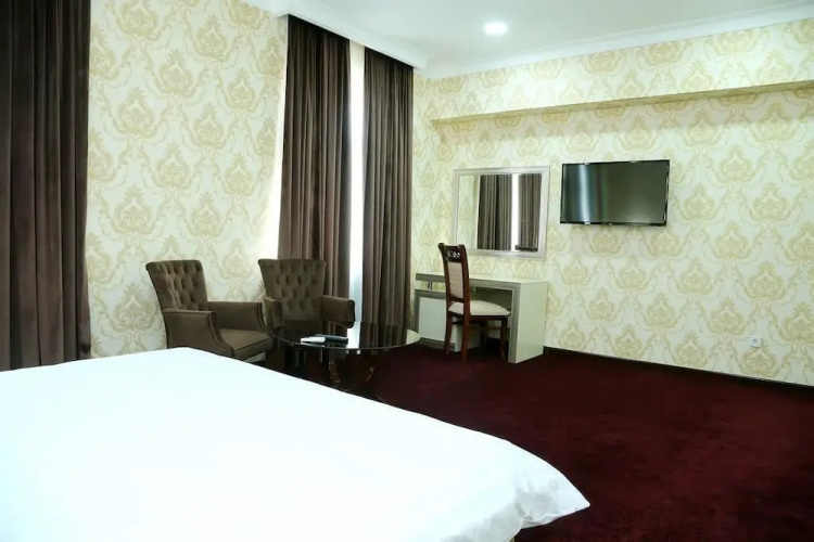 Grand Capital Hotel