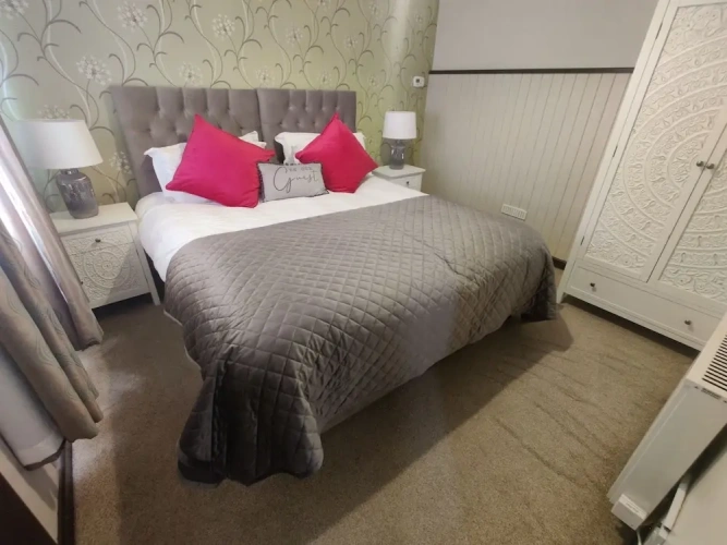 1 Bedroom Cottage