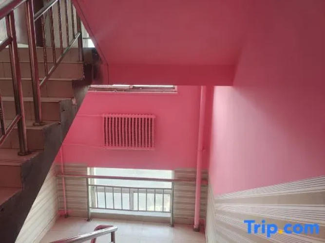 Zhanbei Express Hotel (Datong Railway Station)