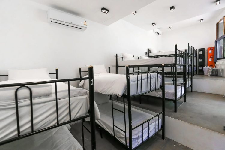 Paradise Beach Backpackers Hostel
